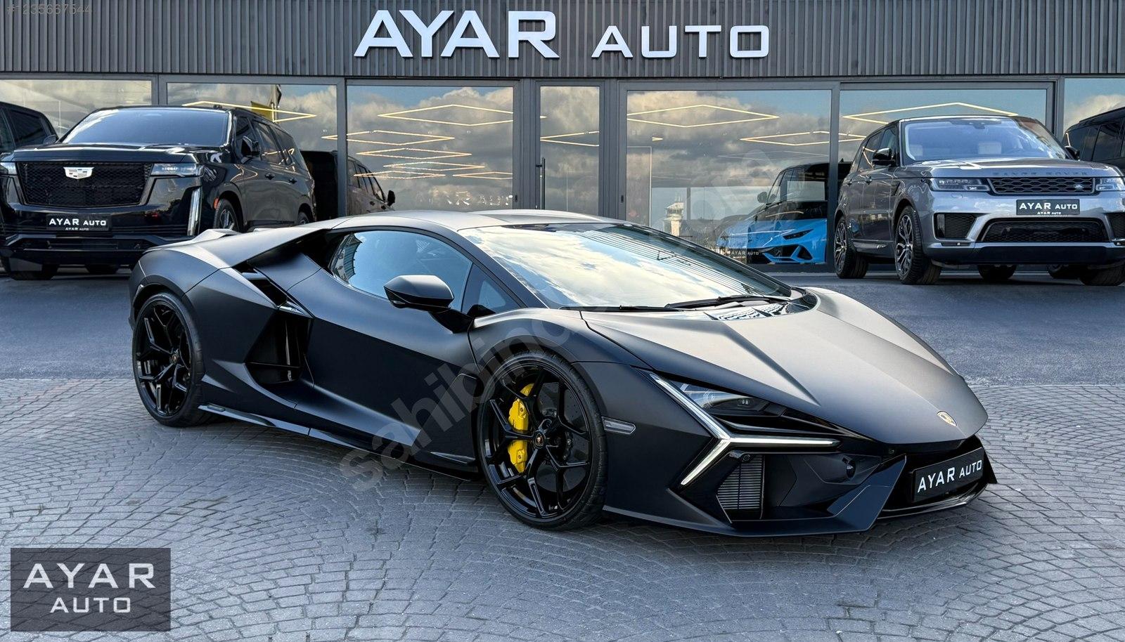 2024 Lamborghini Revuelto V12 6.5 PHEV